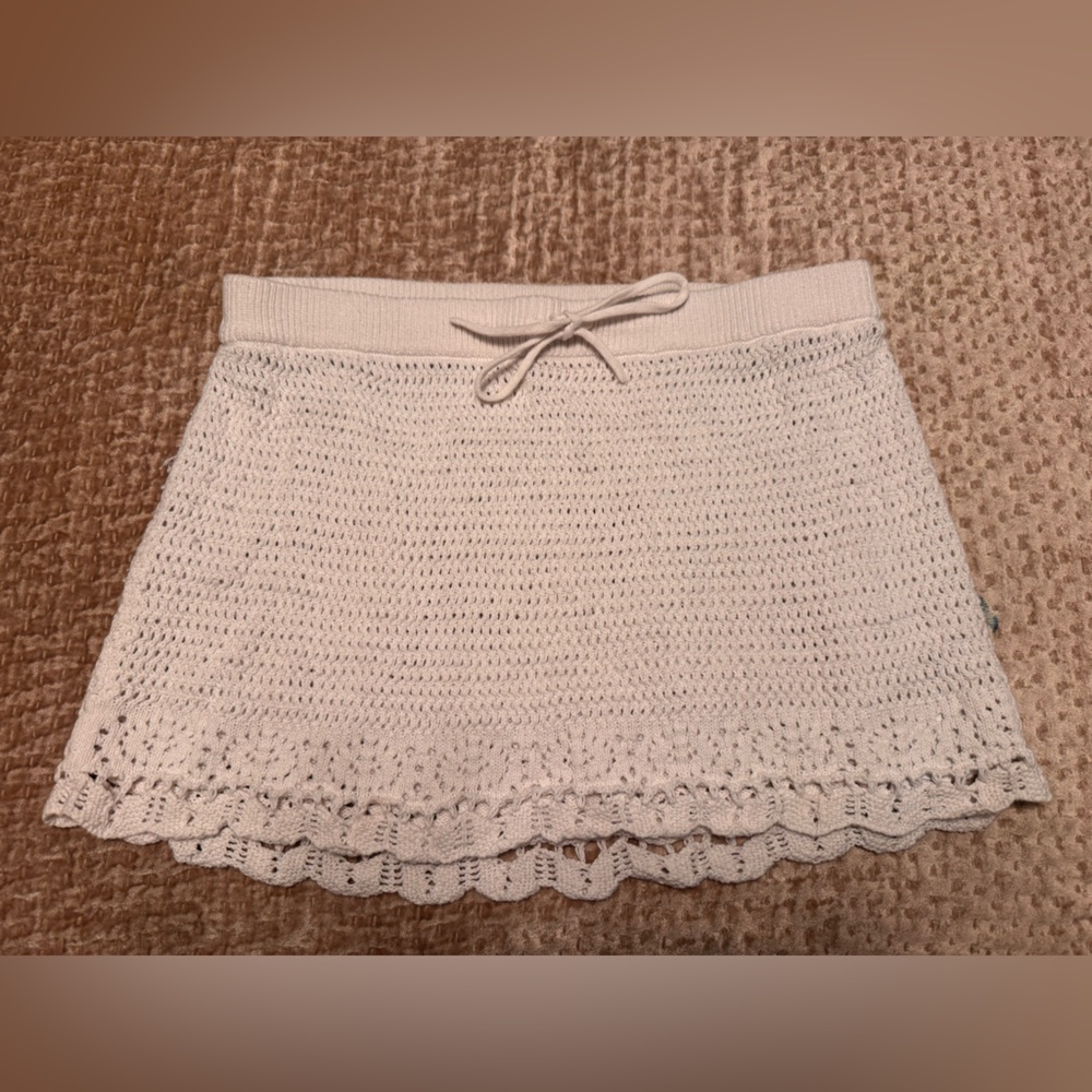 Hollister White Knit Skirt